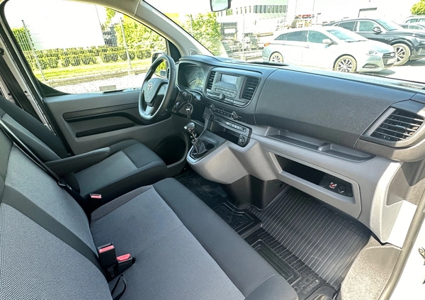 Toyota ProAce cena 145000 przebieg: 64000, rok produkcji 2022 z Toruń małe 92